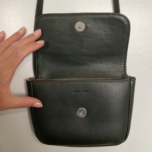 Oat + Fort Forest Green Fanny Pack - Picture 2 of 4
